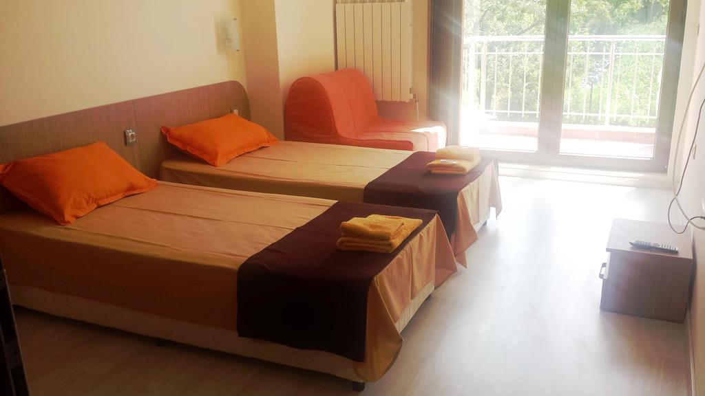 Guest House Vessyta Sapareva Banya Kamer foto