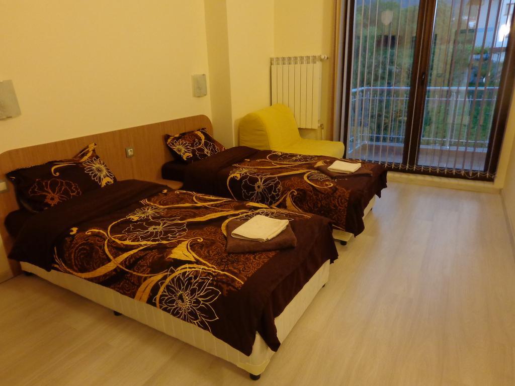 Guest House Vessyta Sapareva Banya Buitenkant foto